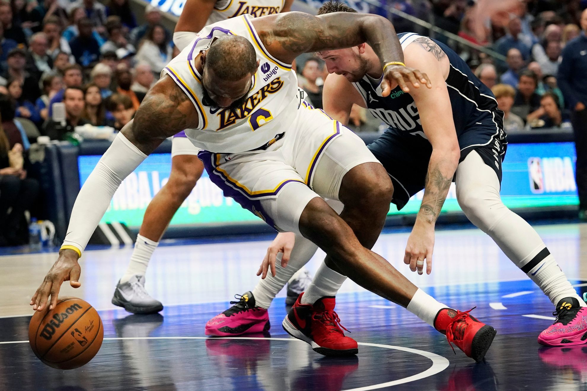 LeBron James injury update: Lakers star to miss 'indefinite amount' of  games | Marca
