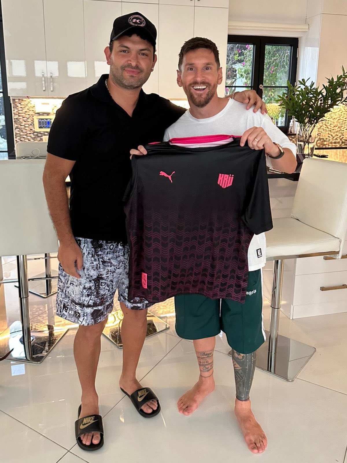 Official: ️Lionel Messi's Joins Forces with Sergio Agüero  Team! ️ A New Chapter Begins?  6