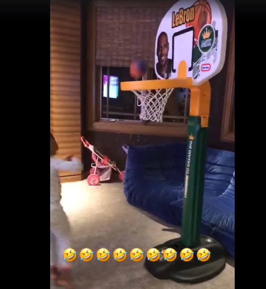 Video: Lebron James Posted A Clip Of His Daughter Dancing On A Small Hoop, Making The Online Community Excited - Car Magazine TV