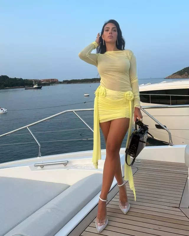 Cristiano Ronaldo's girlfriend Georgina Rodriguez shares pictures from lavish yacht holiday with kids