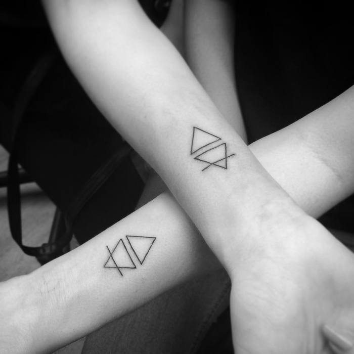 50 Powerful Matching Tattoos