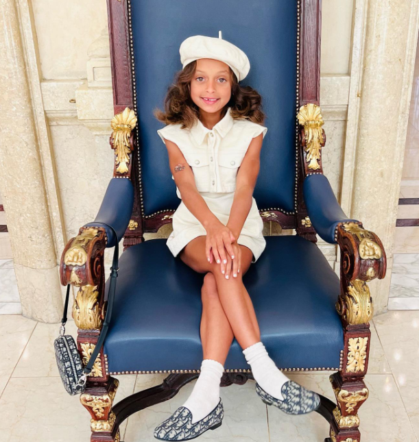 likhoa stephen curry and ayesha surprise daughter ryan curry to celebrate her th birthday in british royal style 655e19eaed18e Stephen Curry And Ayesha Surprise Daughter Ryan Curry To Celebrate Her 7th Birthday In British Royal Style