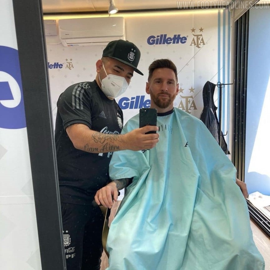 Messi Wears Adidas Argentina Barber Robe - Footy Headlines