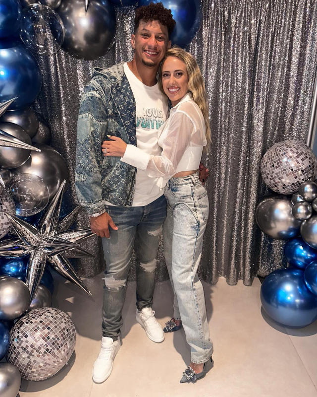 Patrick Mahomes Made Wife Brittany 'Feel Special' at Surprise 28th Birthday  Party: Photo