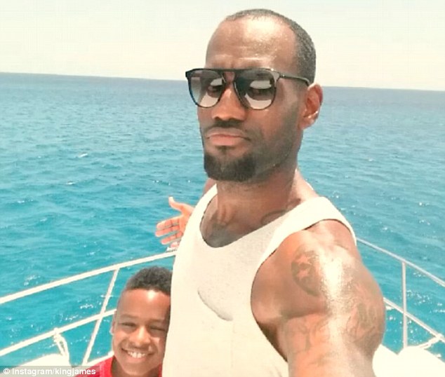 Team Talk While LeBron Walks: Agent’s Meetings Heat Up as James Enjoys Family Time