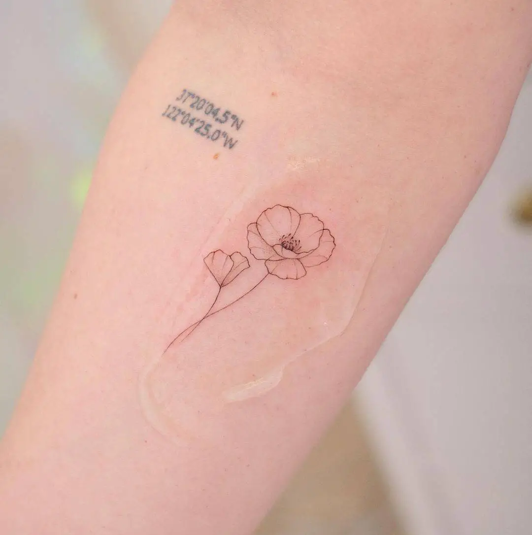 Cute minimalistic tattoo design by hktattoo tina