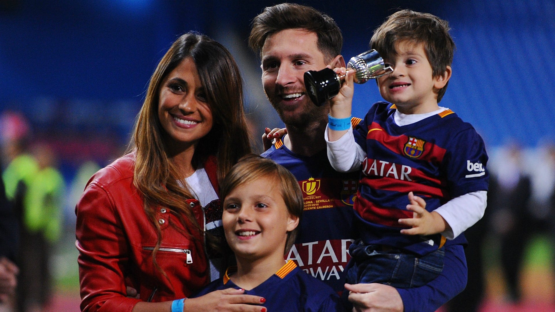 A love story: When Messi fell for Antonella | Goal.com English Oman