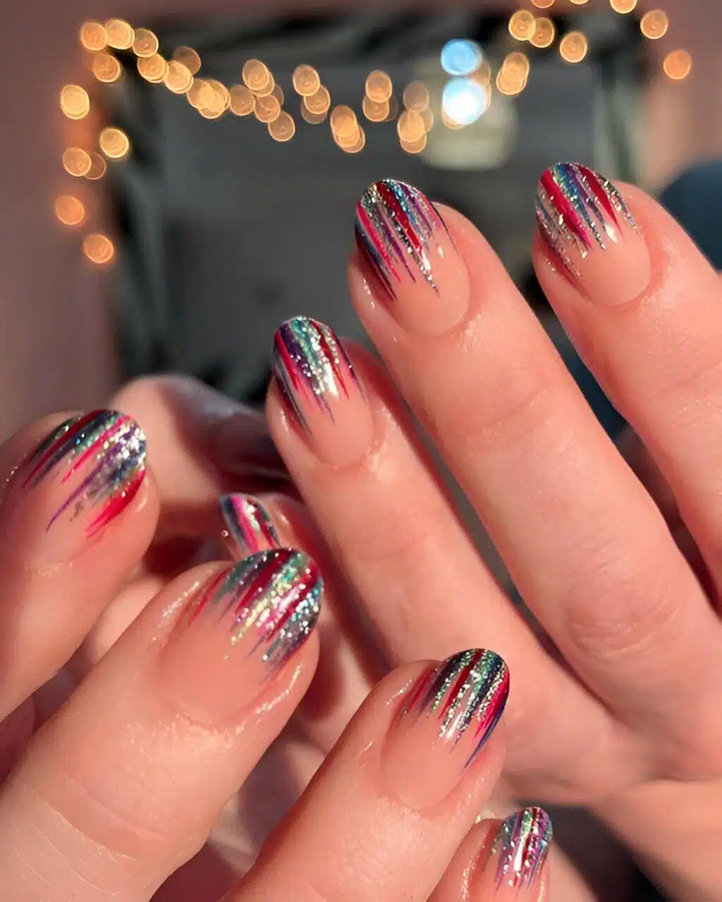 30 Glam Metallic Manicure Looks That Are The Top Of Feminity - 229