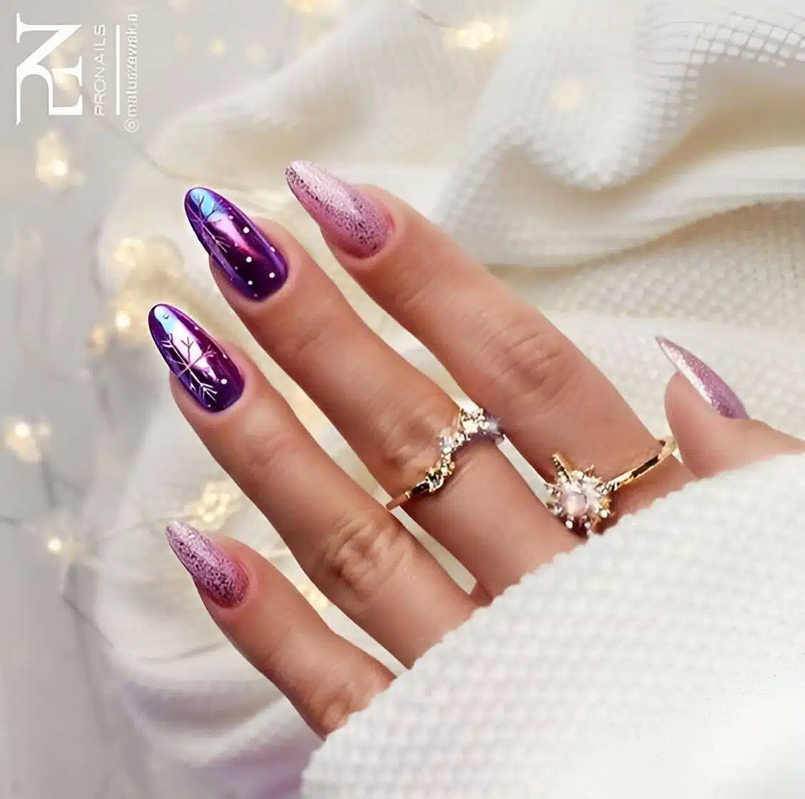 30 Glam Metallic Manicure Looks That Are The Top Of Feminity - 233
