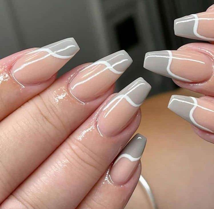 Be A Model: 30 Grey Nail Ideas Too Chic To Pass - 195