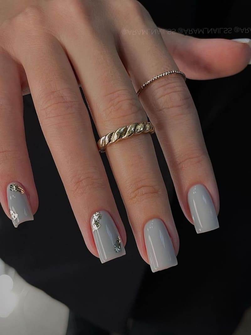 Be A Model: 30 Grey Nail Ideas Too Chic To Pass - 247