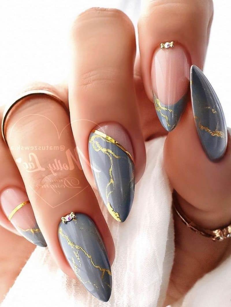 Be A Model: 30 Grey Nail Ideas Too Chic To Pass - 207