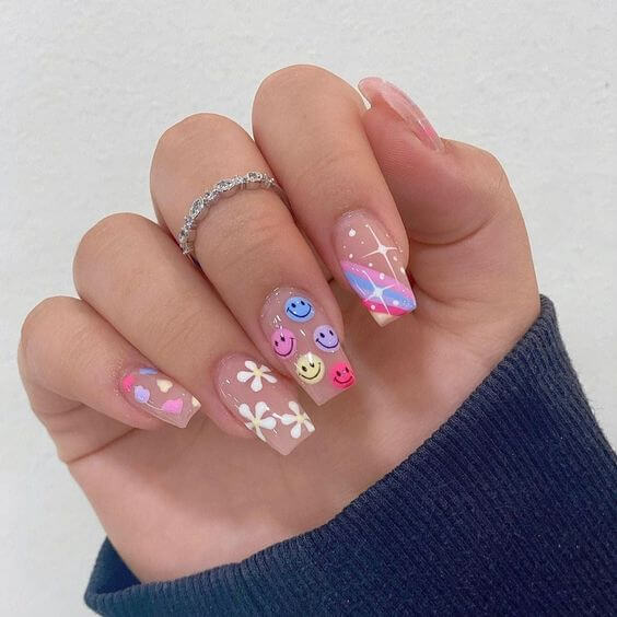 Hold The Sky In Your Hand With 34 Mesmerizing Star Nail Ideas - 235