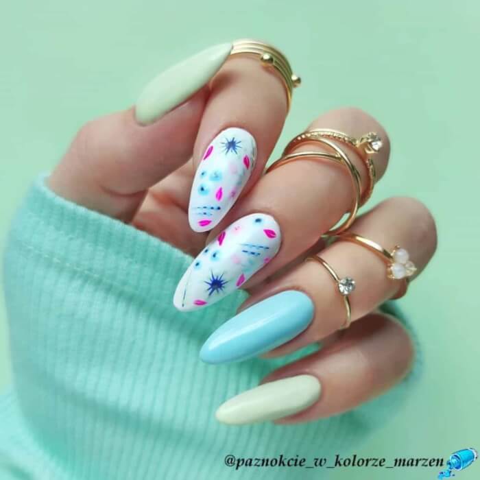 40 Blue Nail Designs Belong In The Nail-Art Hall Of Fame - 323