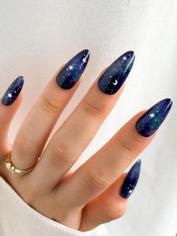 40 Blue Nail Designs Belong In The Nail-Art Hall Of Fame - 261
