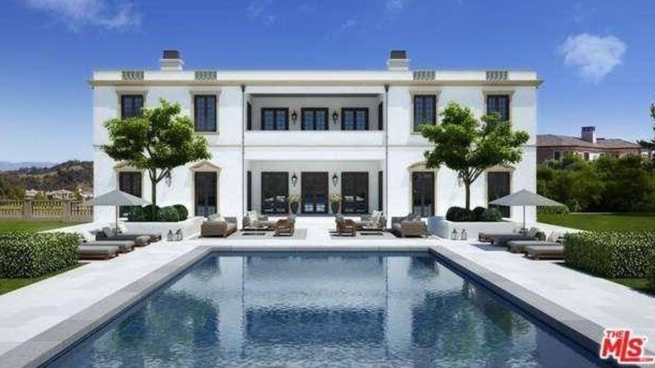 Previous listings photos show inside Anthony Davis new Bel Air mansion. Picture: Realtor.com