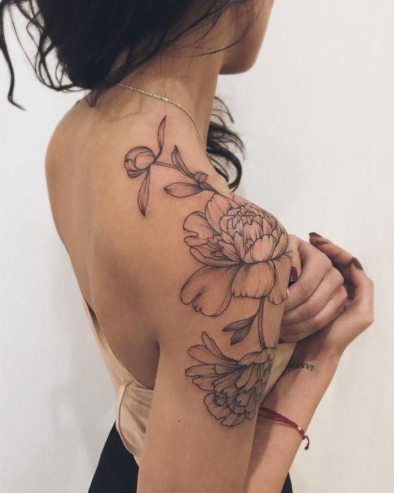 50+ Shoulder Tattoo For Woman | Shoulder tattoos for women, Beautiful  tattoos, Trendy tattoos