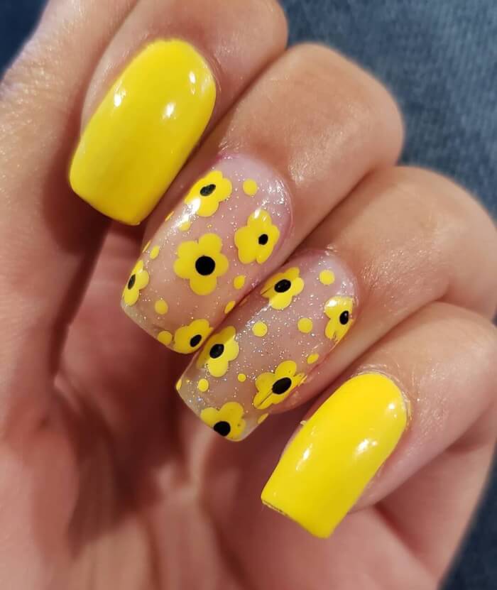 20+ Bright Yellow Nail Designs To Shine Like A Diamond - 147