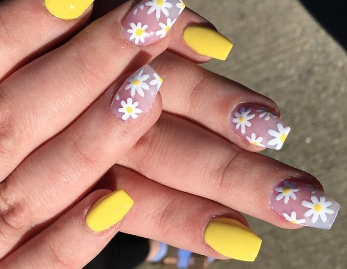 20+ Bright Yellow Nail Designs To Shine Like A Diamond - 153