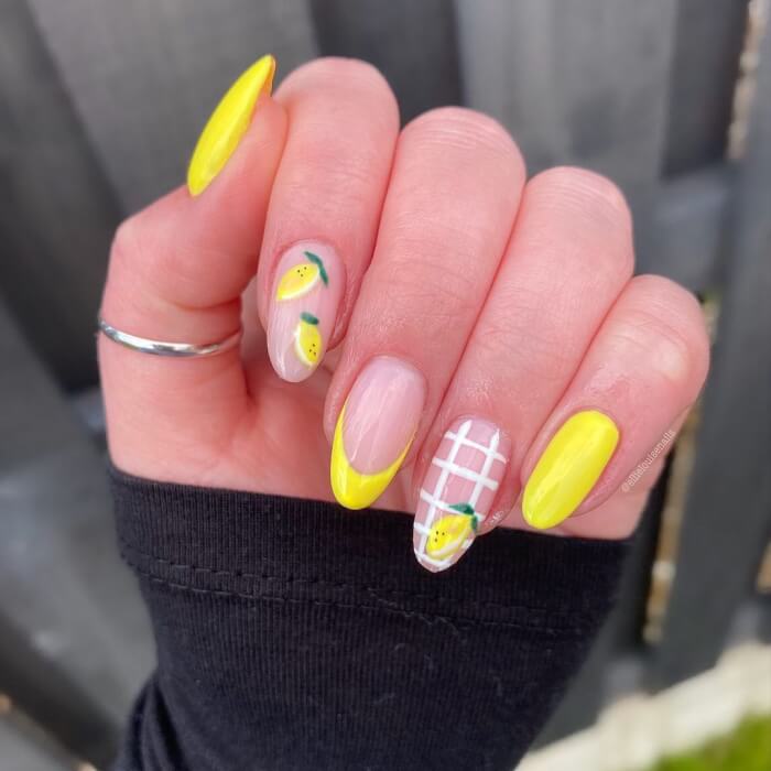 20+ Bright Yellow Nail Designs To Shine Like A Diamond - 135