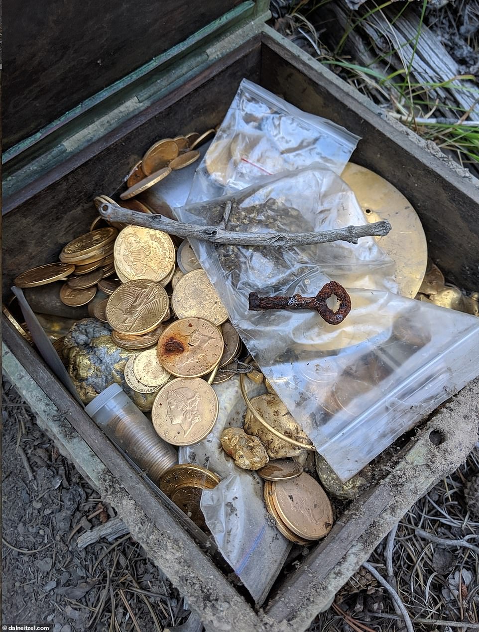 PICTURED: Forrest Fenn's $1million treasure chest after it was found by an anonymous explorer | Daily Mail Online