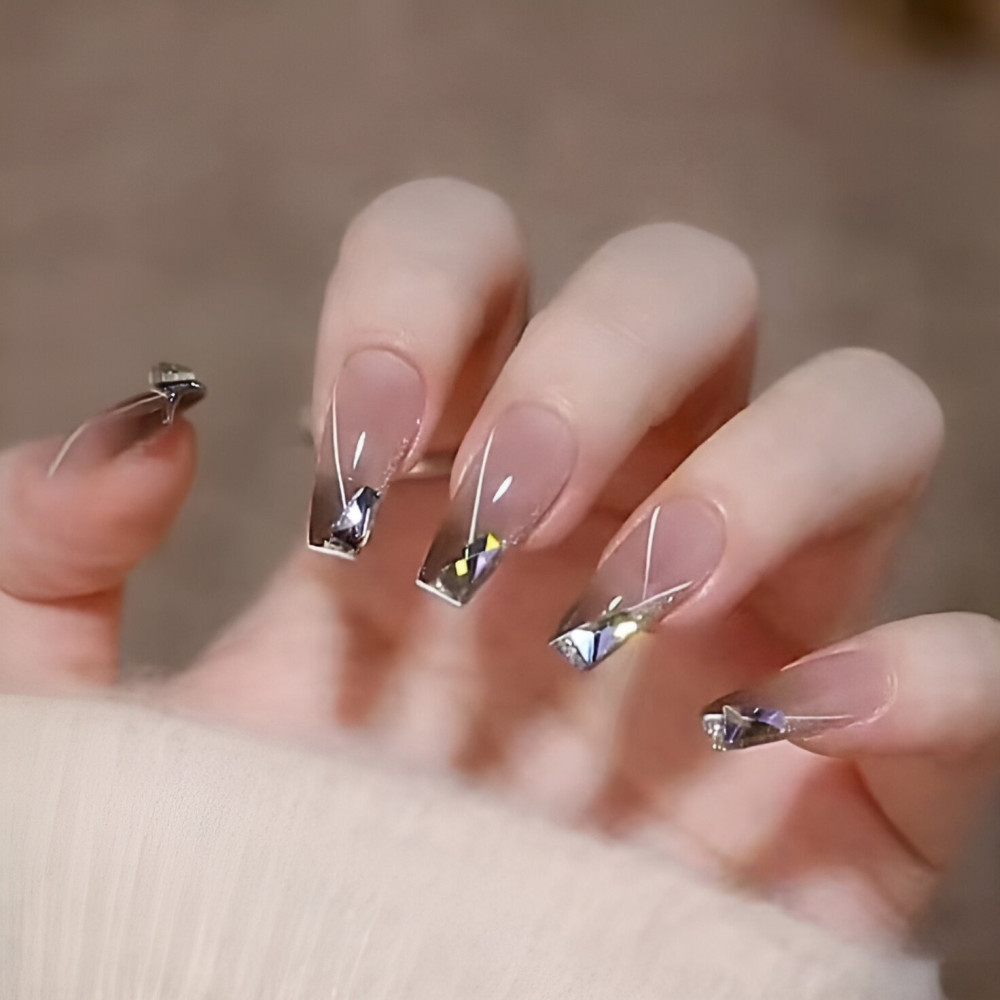 30 Elegant Nails Perfect For Any Occasion - 217