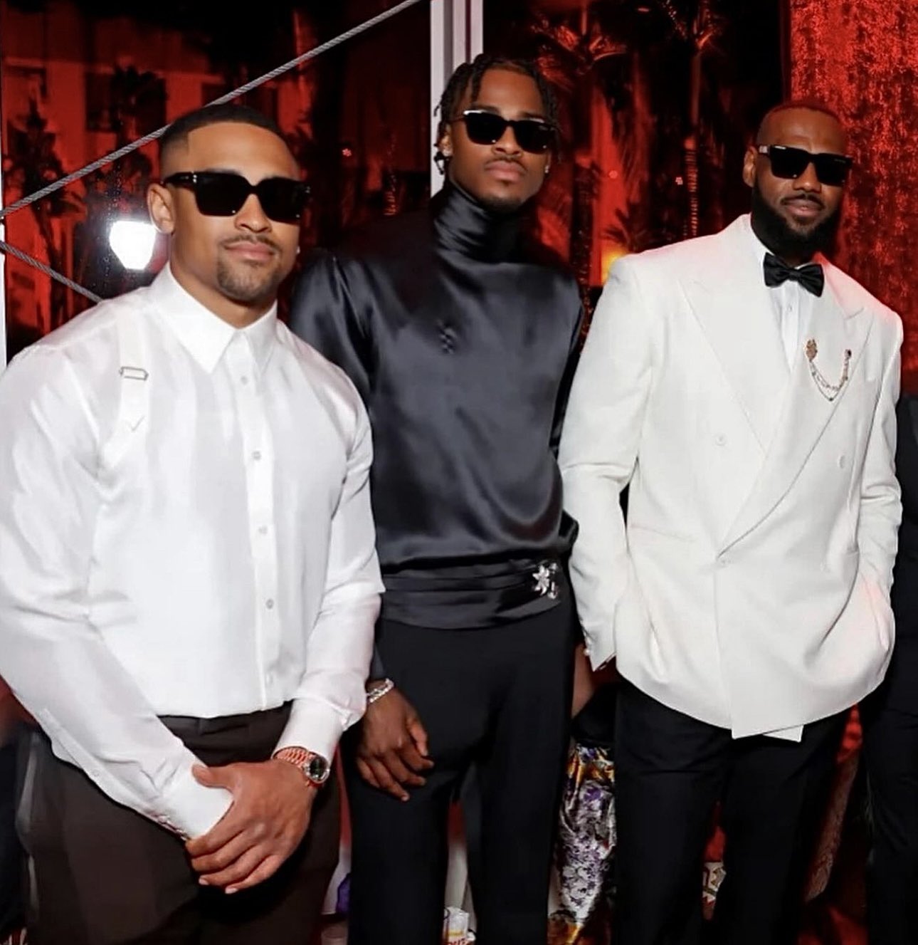 Eagles Nation on X: "Jalen Hurts, Jarred Vanderbilt, and LeBron James at  the Vanity Fair #OSCARS after-party. (: Dexrob) https://t.co/h81soh2LL5"  / X