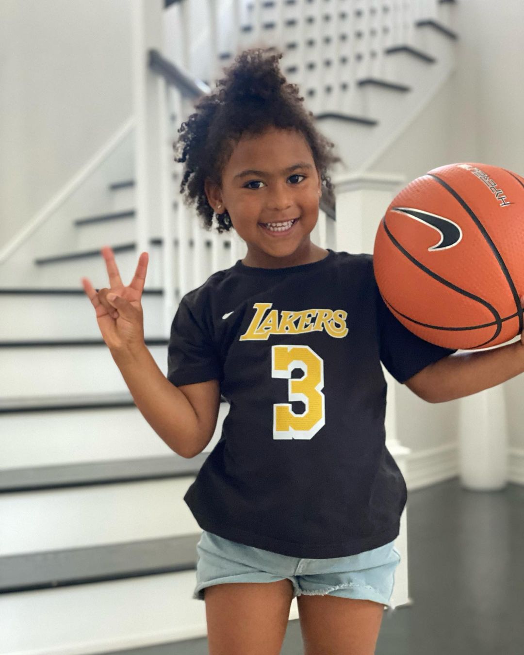 Unveiling The World Of Anthony Davis' Daughter: A Journey Of Discovery