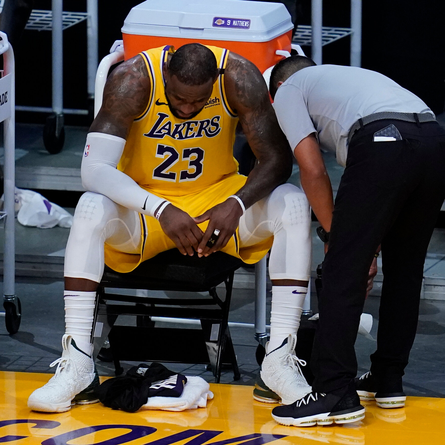 Even LeBron James Isn't Eternal - The New York Times