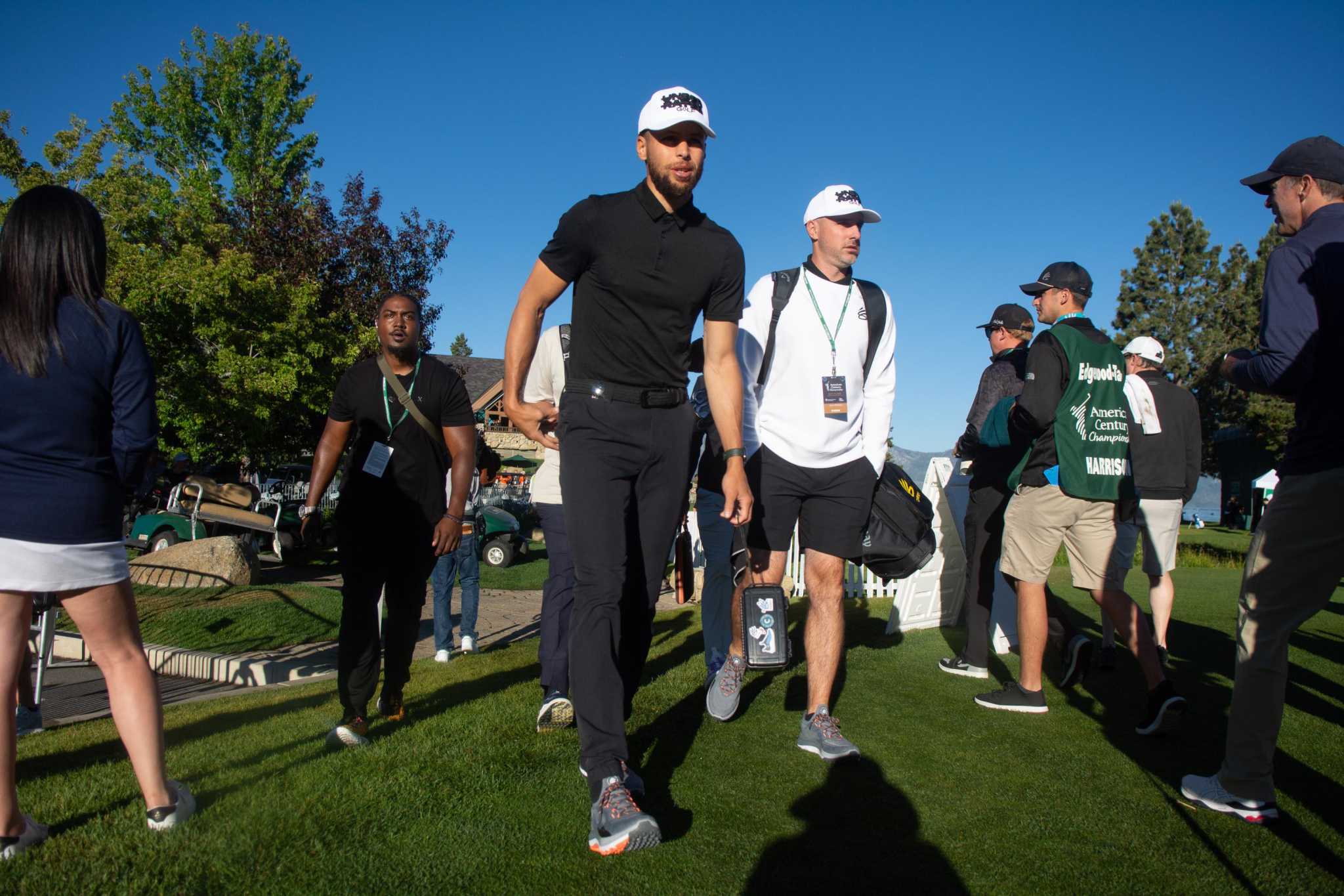 Stephen Curry hits 97-yard shot in Tahoe celebrity golf tourney