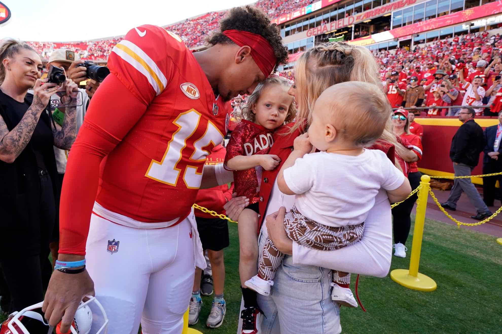 Sterling Mahomes News - Latest Sterling Mahomes News, Stats & Updates