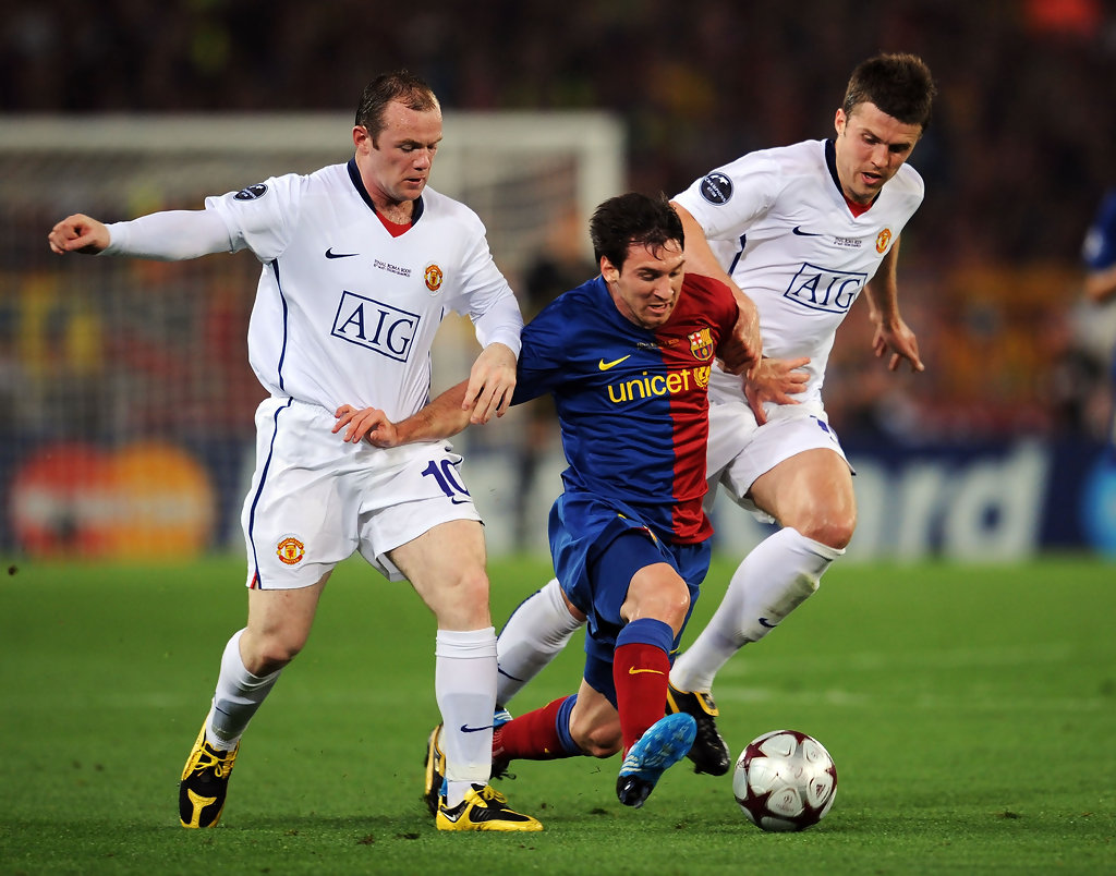 Lionel Messi: Wayne Rooney as good as anyone in Europe