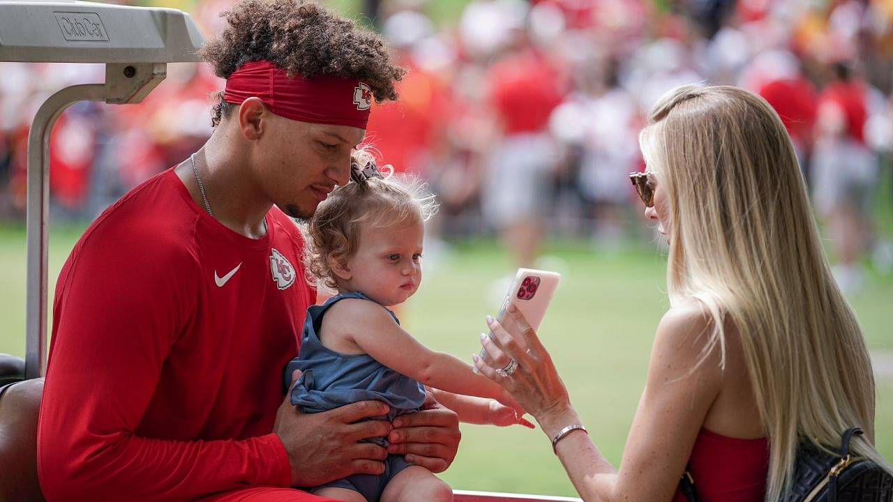 Patrick Mahomes' wife Brittany Mahomes reveals the "stinky side" of  parenting toddlers in latest viral video - The SportsRush