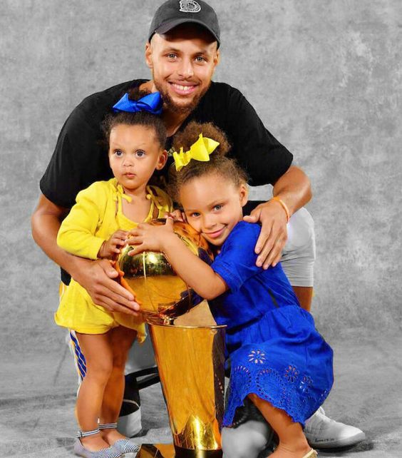 likhoa stephen curry shares heartfelt throwback moments with daughter riley from years ago surprising online community 654264d477d36 Stephen Curry Shares Heartfelt Throwback Moments With Daughter Riley From 10 Years Ago, Surprising Online Community