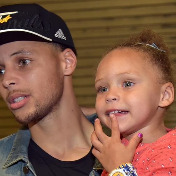 likhoa stephen curry shares heartfelt throwback moments with daughter riley from years ago surprising online community 654264d5a8be8 Stephen Curry Shares Heartfelt Throwback Moments With Daughter Riley From 10 Years Ago, Surprising Online Community