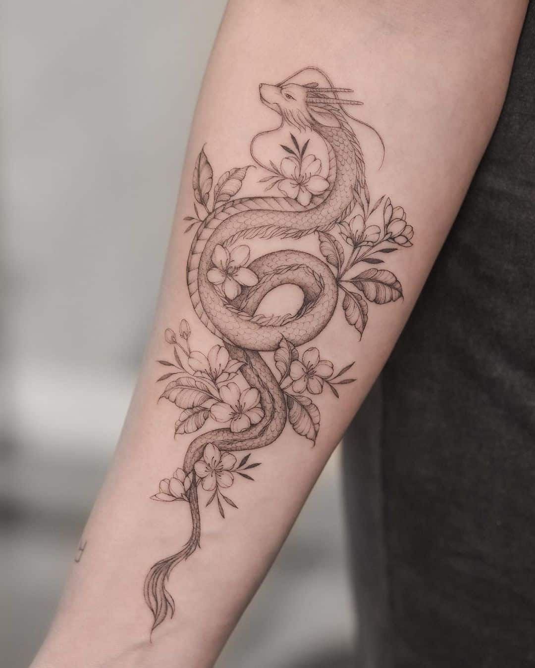 Dragon tattoo by seaphiya.tattoo