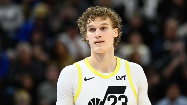 Overlooked" factor in potential Lauri Markkanen trade to the Golden State  Warriors