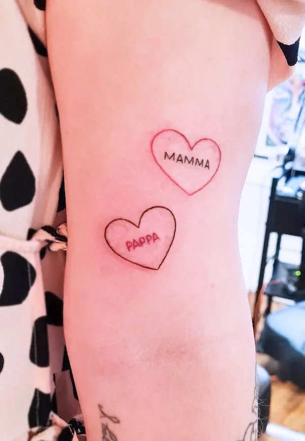 Cute small hearts by @wigstromart_tattoostudio