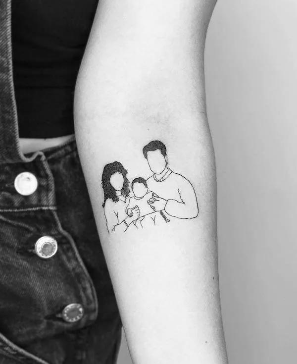 Black and grey family photo by @halil_asuraci_tattooart