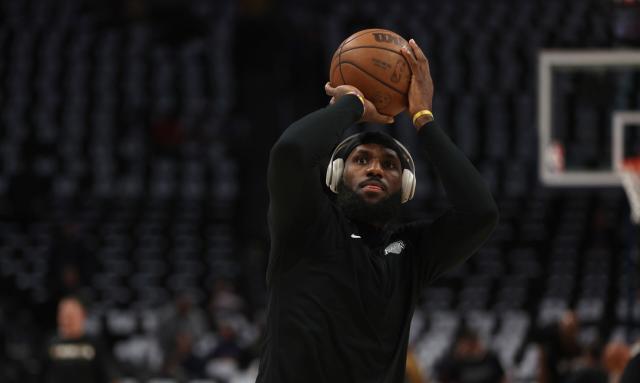 Funny Moment: LeBron James Reacts Surprised to New Achievement