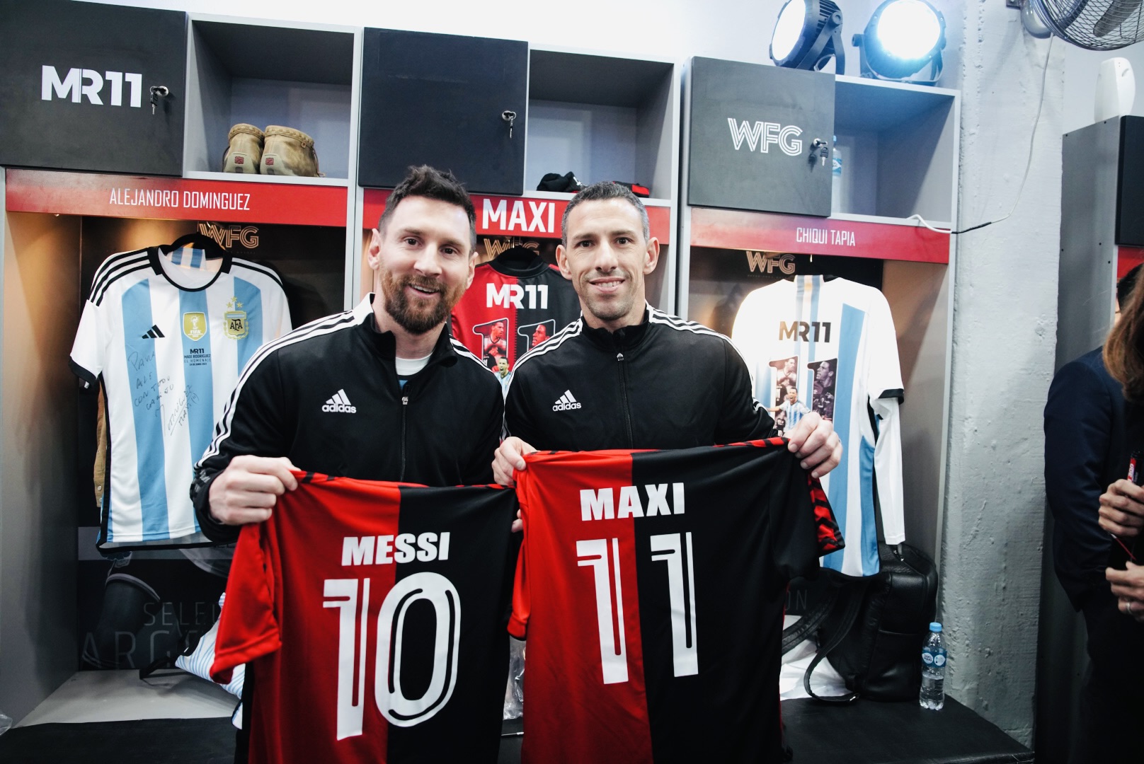 Newell's Old Boys - English News on X: "Maxi Rodriguez: “I want to thank Leo  Messi on his birthday for visiting here, friends like him are beautiful in  life.” https://t.co/2897rzBqt7" / X