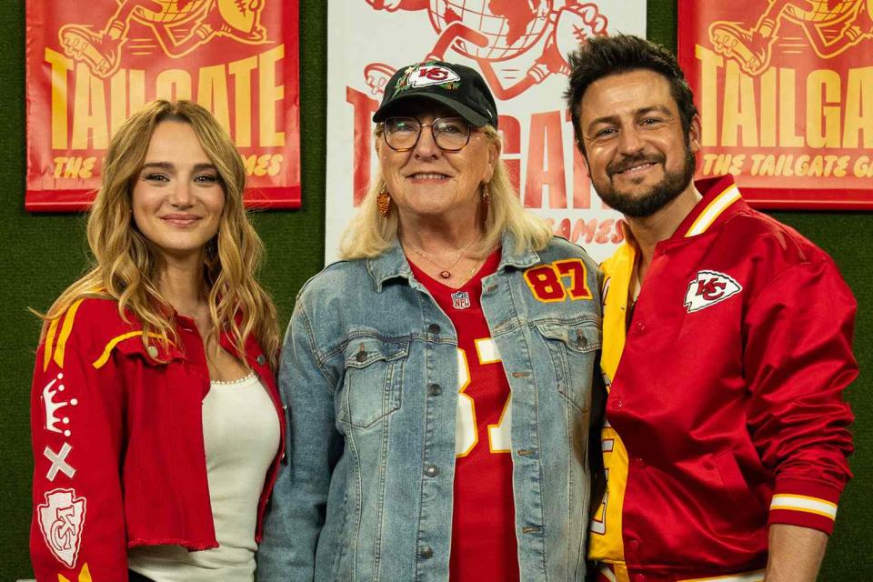 Kansas City Chiefs Hunter King, Donna Kelce and Tyler Hynes