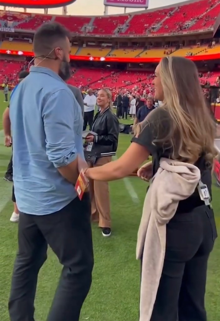 Jason and Kylie Kelce showing PDA at the Kansas City Chiefs game on Oct. 7.