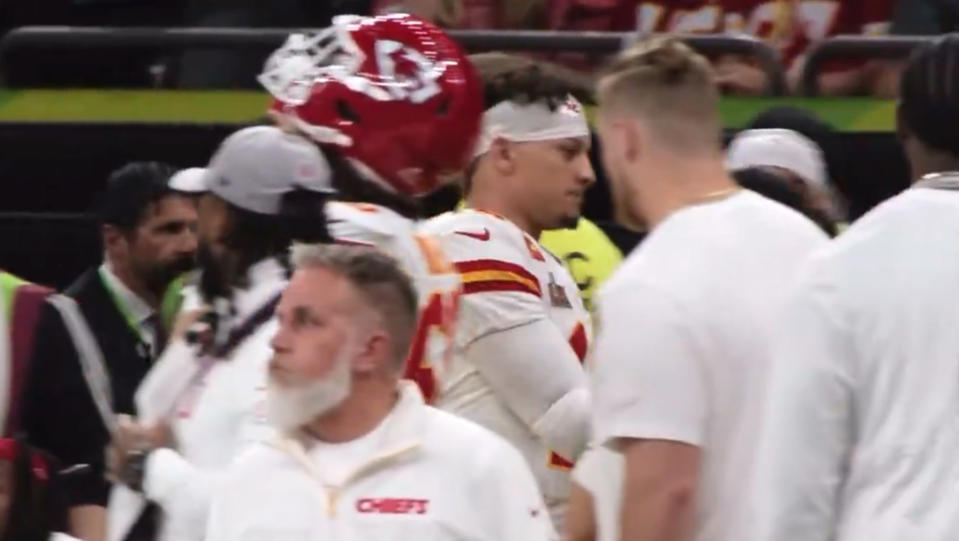 Travis Kelce and Patrick Mahomes shared an emotional moment after losing Super Bowl 2025.