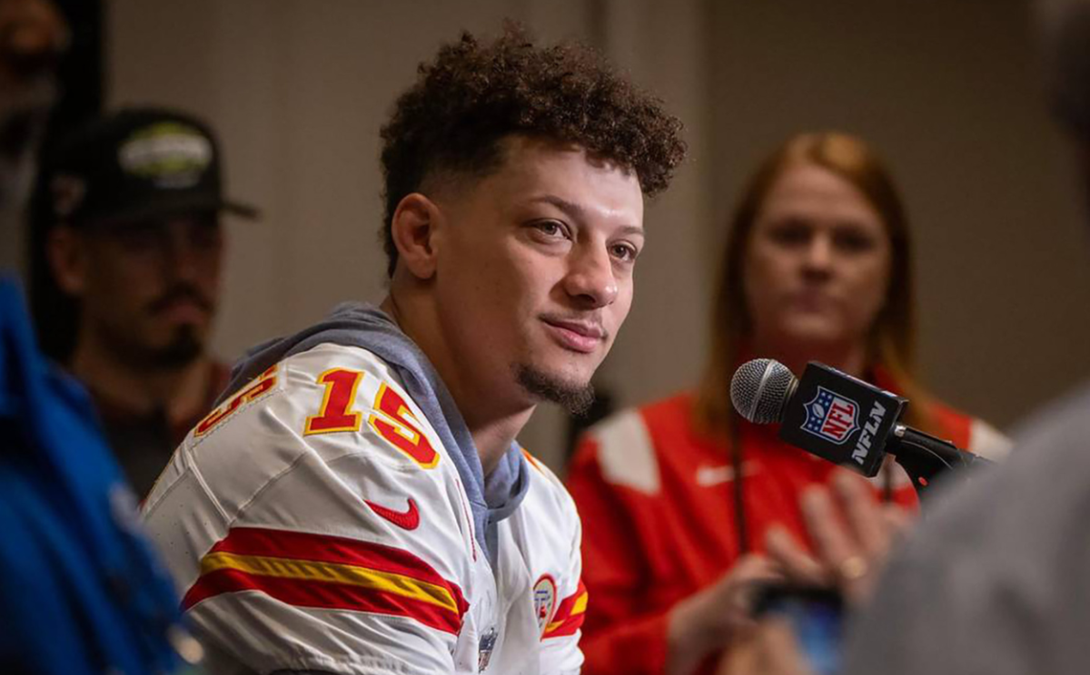 patrick-mahomes-ditches-signature-style-new-haircut-photos-feb-2025-ftr