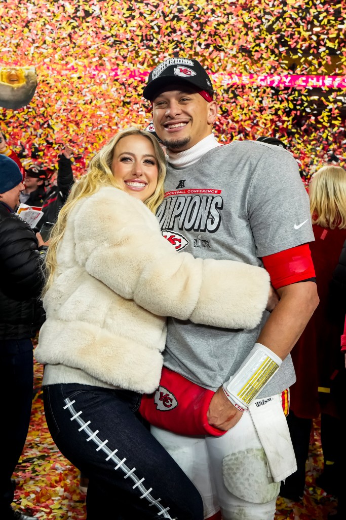 Brittany Mahomes and Patrick Mahomes at January 2025 NFL game