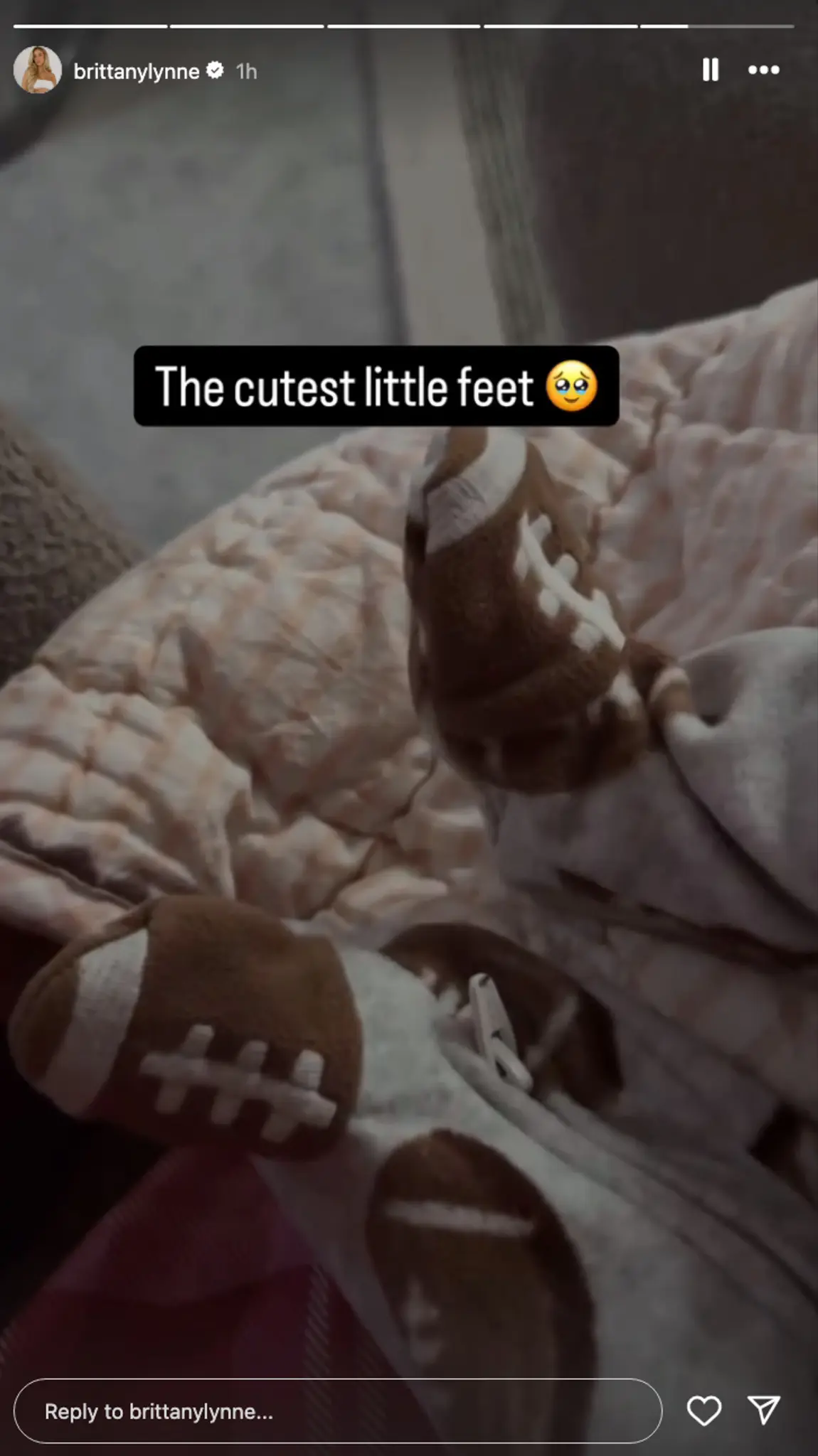 Brittany Mahomes share first glimpse of newborn daughter Golden