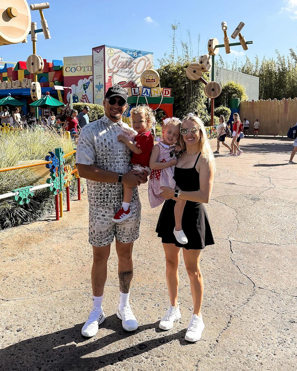 Brittany Mahomes Rocks a Baby Blue Dress and a Fresh Face at Disney World 2