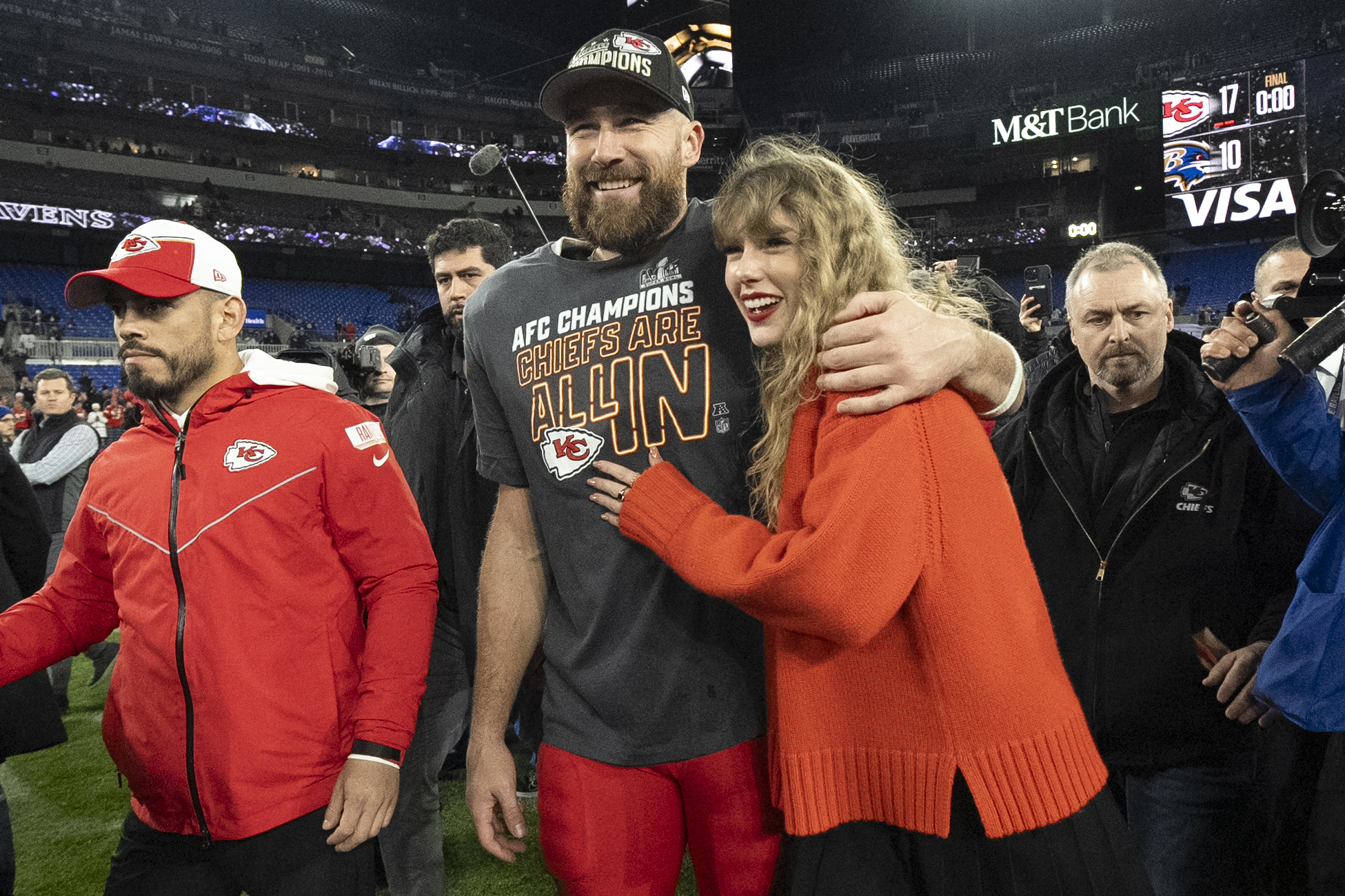 How Taylor Swift and Travis Kelce became the focus of baseless political  conspiracy theories | FOX 5 San Diego & KUSI News