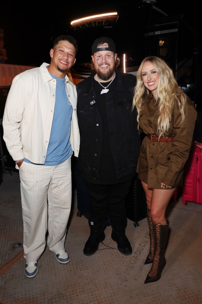 Patrick Mahomes and Brittany Mahomes with Jelly Roll at Carbone Beach Friday.